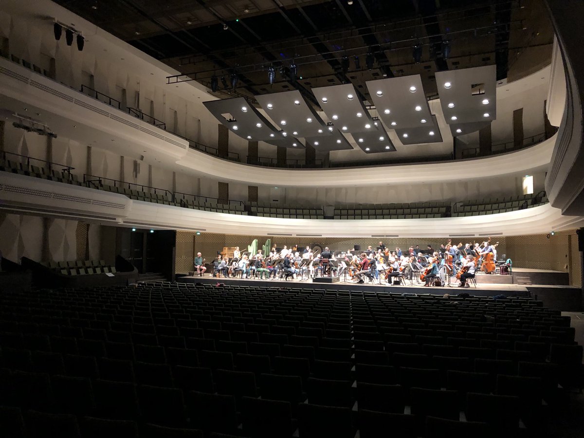 Residentie Orkest (@residorkest) on Twitter photo heerlijk om de komende dagen eindelijk weer meer bezoekers blij te mogen maken <a href="/amaredenhaag/">Amare - Den Haag</a> en <a href="/Concertgebouw/">Het Concertgebouw</a> met Lawrence Renes en artist in residence Simone Lamsma heerlijk om de komende dagen eindelijk weer meer bezoekers blij te mogen maken <a href="/amaredenhaag/">Amare - Den Haag</a> en <a href="/Concertgebouw/">Het Concertgebouw</a> met Lawrence Renes en artist in residence Simone Lamsma