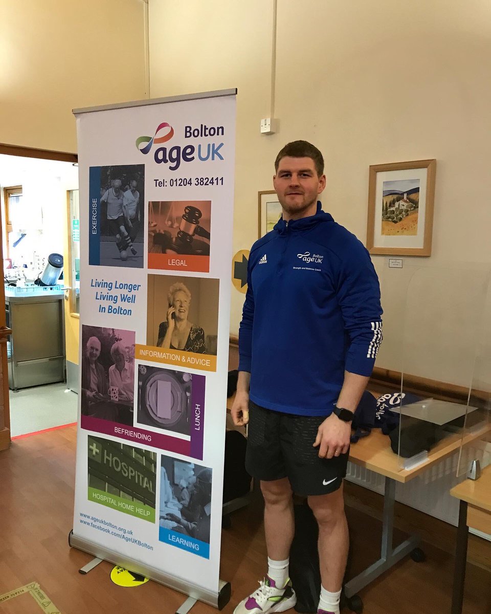 ageukbolton's tweet photo. A good turnout for #wellbeingwednesday at our Ageing Well Centre in Farnworth. https://t.co/zrlL57Mnmv
