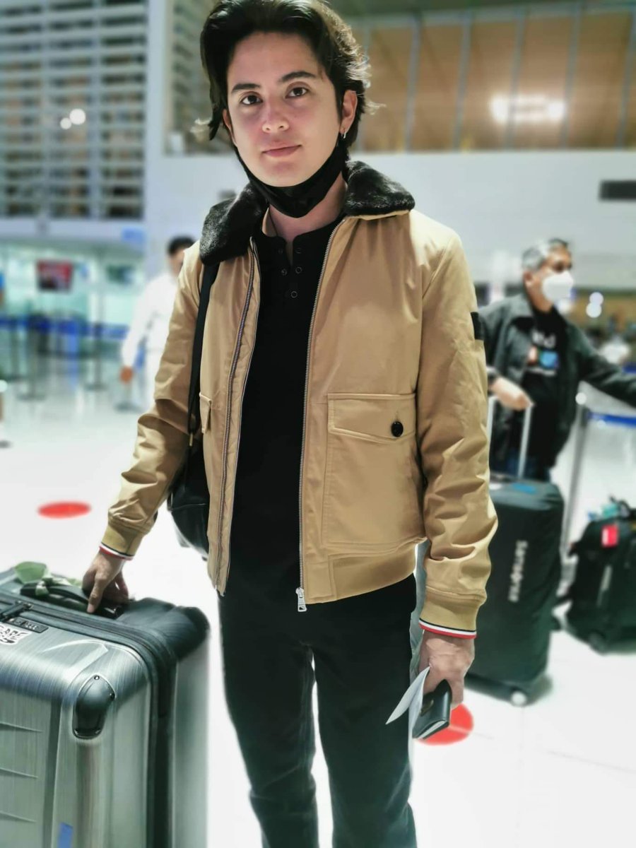 You will always have our love and support!✈️💜💜goodluck have a safe flight james💜