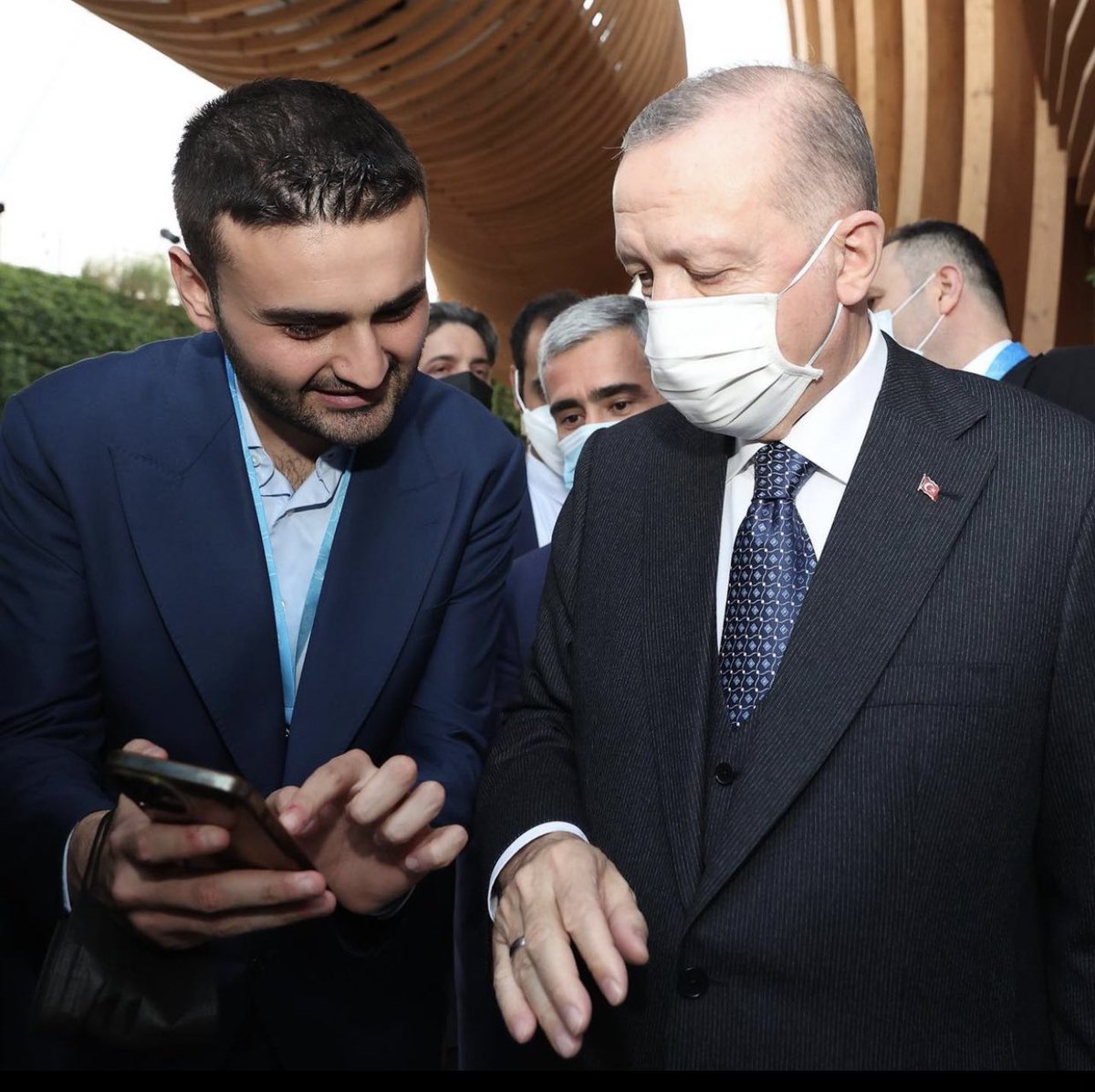 66x6's tweet photo. اردوغان وموظفي الاستخبارات .. https://t.co/jLRjw5Lm43