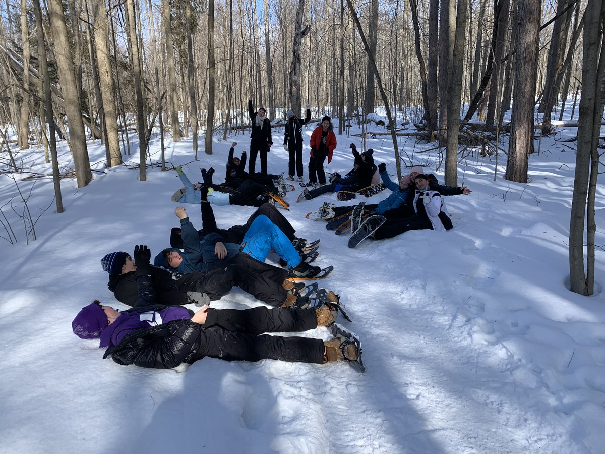 ICErgaio's tweet photo. 9E had a wonderful winter day yesterday enjoying some outdoor activities! Huge thanks to @ALIVEOutdoors for showing us how to snowshoe, cross-country ski, skate, and especially, appreciate the beauty of nature! Such fun memories #yorklearns #ICEwrites @theyorkschool https://t.co/63UvxD4c5e