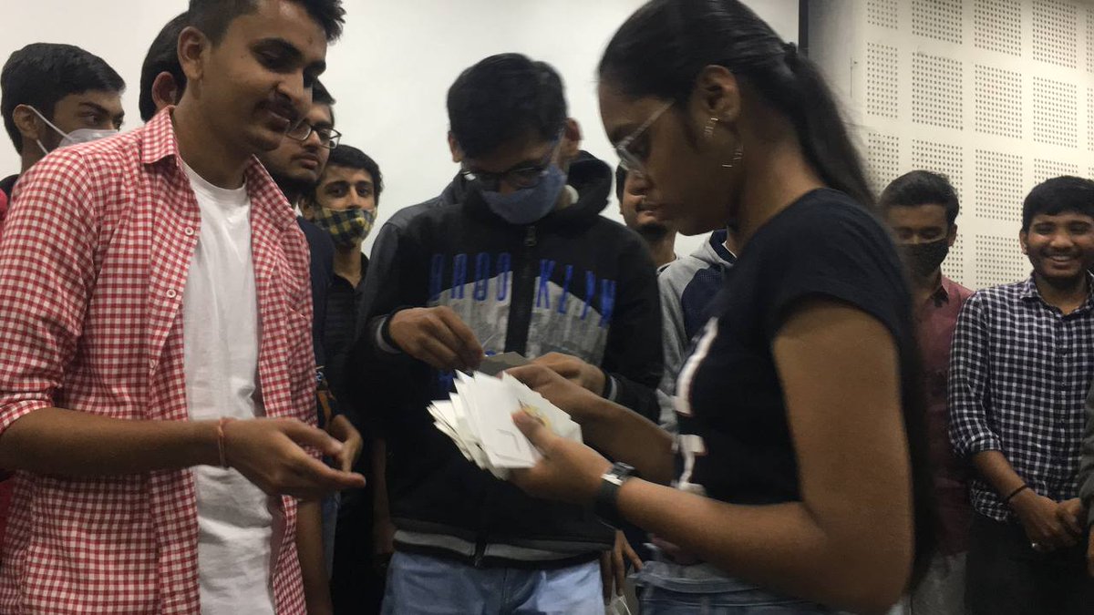 kriyanshii's tweet photo. Successfully conducted #30daysofcode event at our college.🎉✨
Sharing some pictures from the prize distribution ceremony!🥳
Detailed blog soon!🙃💜
#phoenixclub https://t.co/lkbR0p2sHe