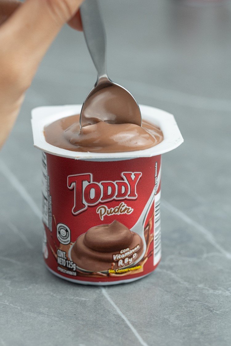 Naldoxx's tweet photo. El Pudín de Toddy se lanza hoy al mercado venezolano:

¿Buena idea o mala idea? https://t.co/oDGRYzKJBV