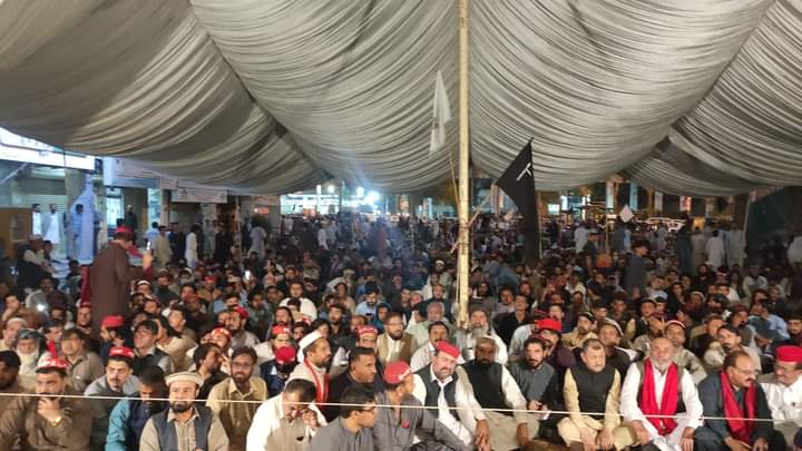 All #Pashtuns are requested to join us in #PTM Karachi sit-in. If not today, when?
@ManzoorPashteen 
#PashtunSitIn2FreeAliWazir
