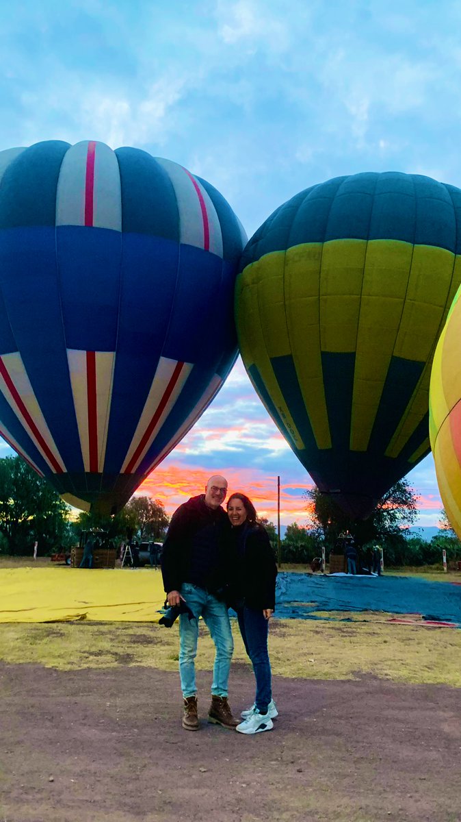 aventuryglobos's tweet photo. El viaje de tus sueños está en Teotihuacán. 

Reserva tu vuelo ya!

WhatsApp 5581405002
#teotihuacan #viajeenglobo #lomejordeteotihuacan #sanmartindelaspiramides #edomex https://t.co/DrL3RiSWyj