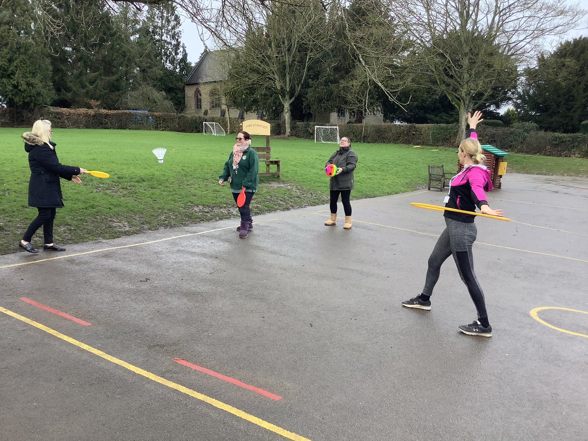NeedwoodOf's tweet photo. Thank you to @AccelerateLS for a fantastic afternoon with our midday supervisors, helping us make lunchtimes amazing! #JTMATWellbeing https://t.co/7jHmcSKtFu