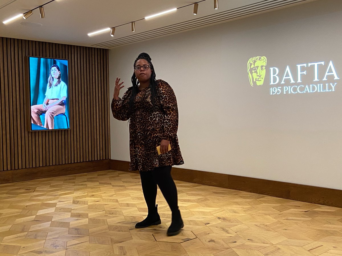 Thankyou LaShanda Seaman from <a href="/BritainThinks/">BritainThinks</a> and &amp;more Leadership team for bringing a powerful perspective on Diversity and Inclusion in the market research sector and bringing young people into the sector. <a href="/TweetMRS/">MRS</a>