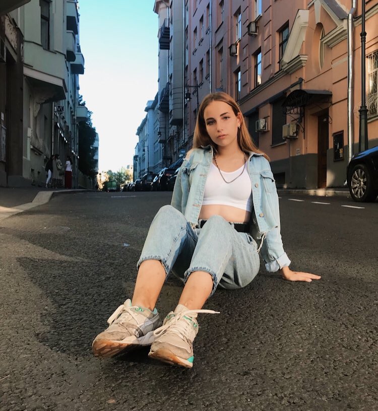 duraseel's tweet photo. Не такой как все, как мне сказали эти все https://t.co/d1fffclkM7