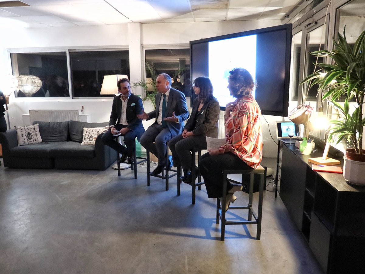 Le_Grand_Defi's tweet image. ✨ Le Grand Défi des entreprises pour la planète est lancé ! ✨ 🚀

Retour en images sur la soirée de lancement du #GrandDéfi chez @Engage à Paris, hier. À nos Partenaires, Marraines, salariés, dirigeants, engagés et tous les participants  : 💚