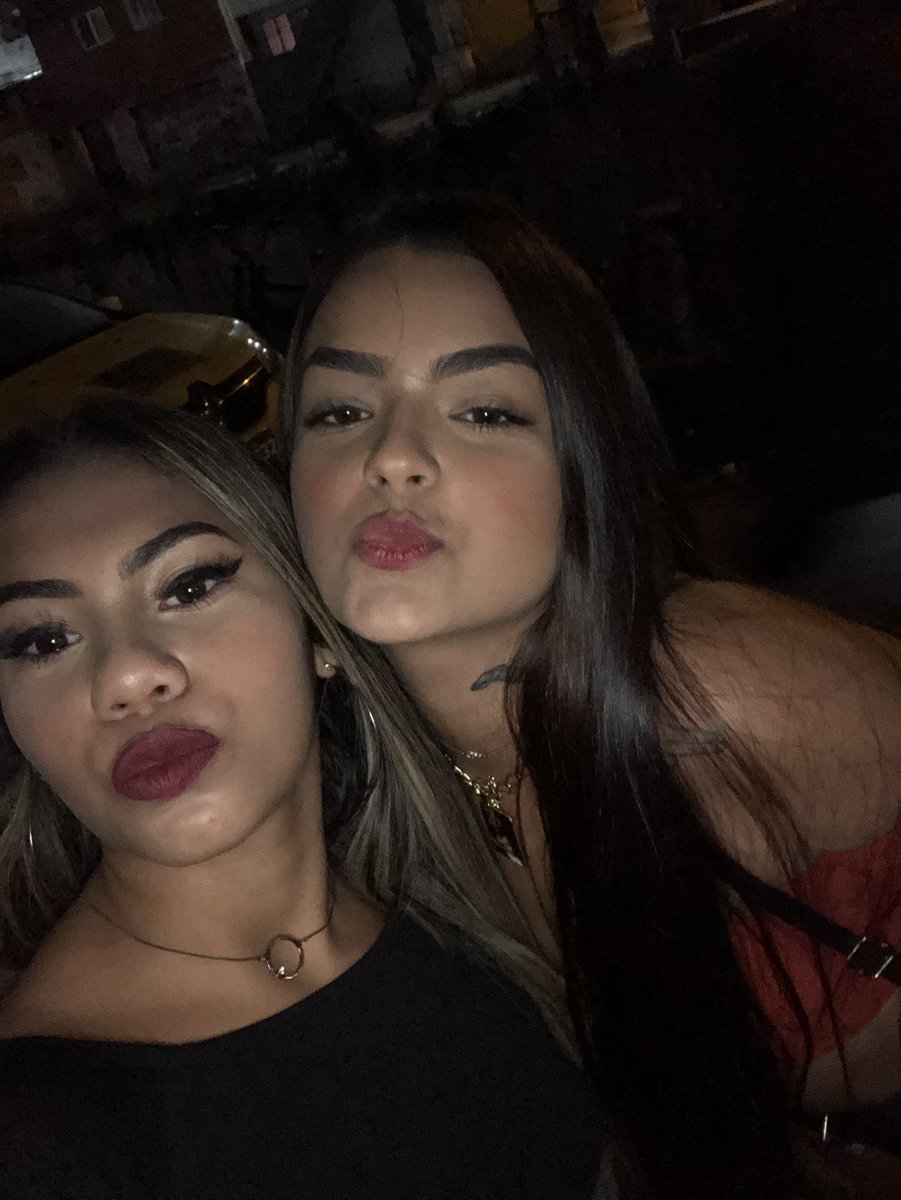 _mriajulia's tweet photo. Meu Deus amiga como é difícil entender os planos de Deus, esses dias tava brincando com vc pra ir buscar suas roupas lá em casa, nosso bebê tava pra chegar mas Deus não quis assim, eu aprendi a amar você e assim vai ser até meu último dia, obrigada por tudo, te amo😭🖤 https://t.co/39pTNA14LD
