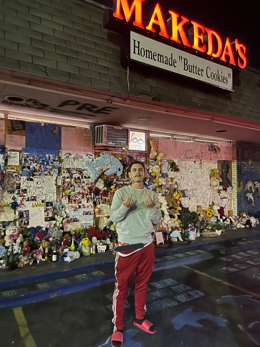 dab9647's tweet image. RiP to Flippa 🐬 #LongLiveDolph 💙