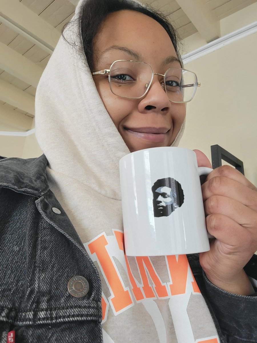 LadyNae's tweet photo. Good Morning y'all! π
#battleraptwitter
#gamblingtwitter
@cheatcodeBill https://t.co/trQ9m25xCm