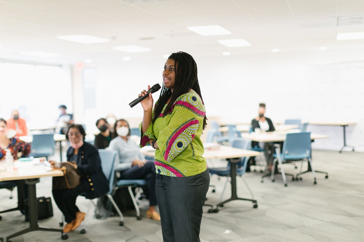 DallasTRHT's tweet photo. We are kicking off our 3rd Racial Equity NOW Cohort today and honored to have 15 courageous organizations join us on this transformational journey. https://t.co/4fmEdICsl9 #HowWeHeal #RacialEquityNOW https://t.co/VU81z01QMP