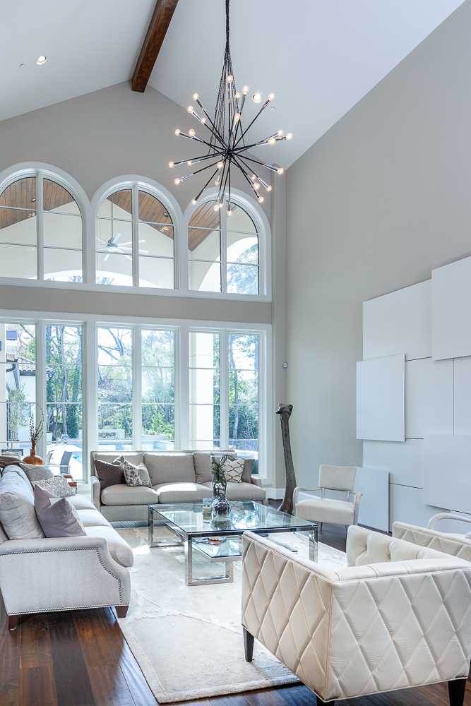 ANDREWPEAR1's tweet photo. --  Natural light comes standard.☁️✨✨  
https://t.co/AT57iiYMPH
#customhome #luxurhome #luxuryrealestate #forsale #newhome #lightdesign #whitedesign #lightandbright #modernhome #texas #thewoodlandsrealestate #realtor https://t.co/0Zly8mnDK7