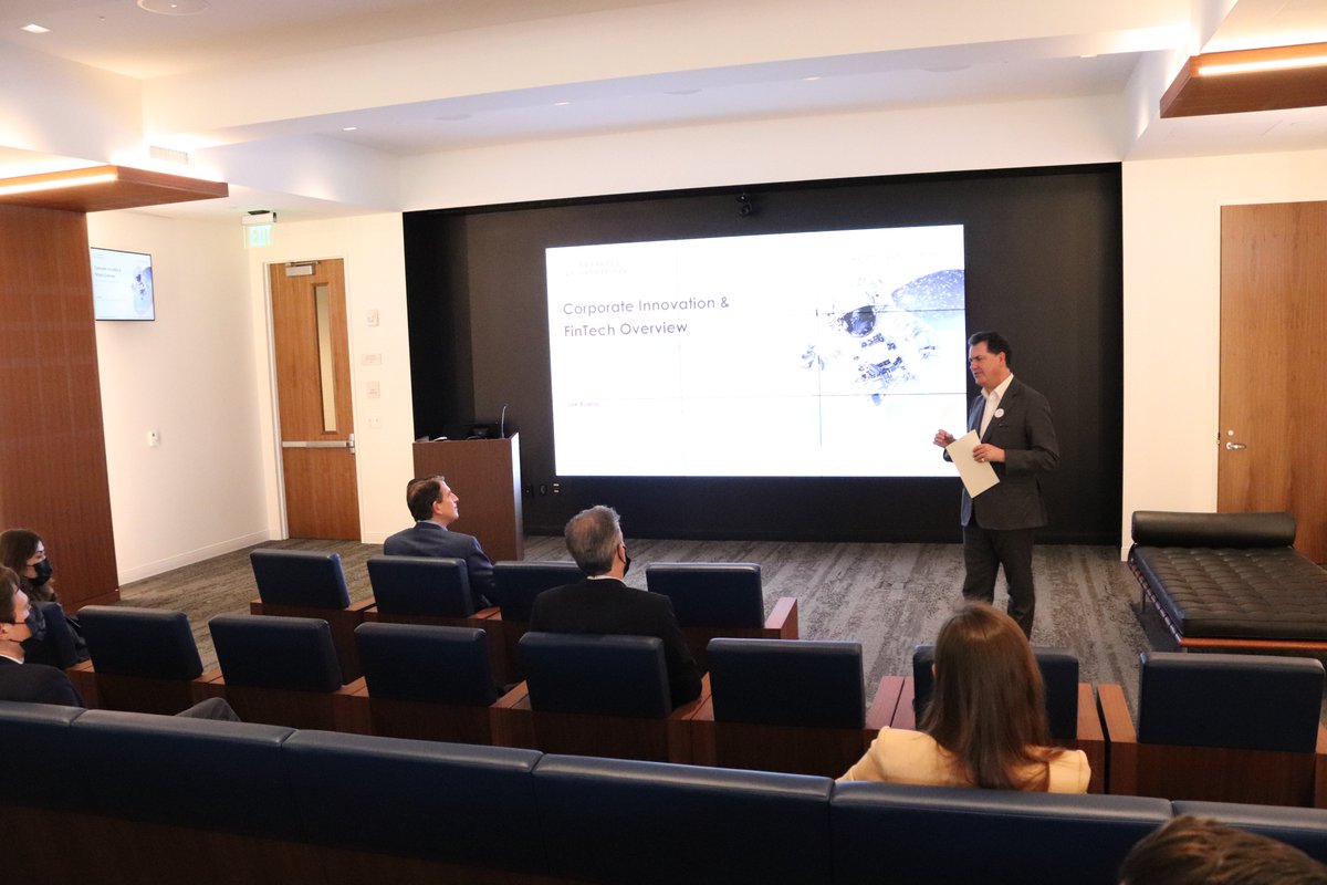 citylordmayor's tweet photo. Yesterday I had the honour of highlighting the UKโs success in investment management and as a trusted place to do business to @FTI_US, a leading global investor. The UK is the second largest investment management centre in the world, managing ยฃ11tn of assets for clients. ๐ฌ๐ง๐บ๐ธ https://t.co/Khj8JkXTSJ