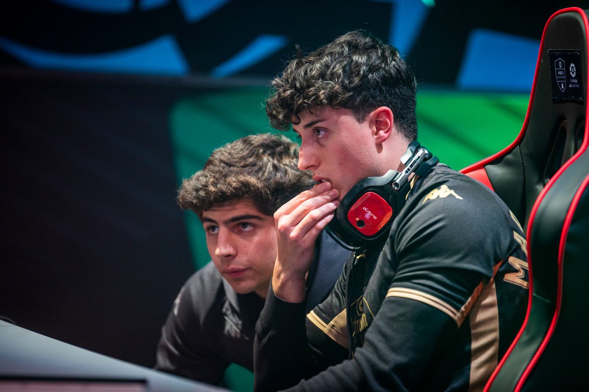 Completamos mi primera jornada en @esportslaliga con un 3/6 que nos sabe a poco despues de las buenas sensaciones. A seguir trabajando y puliendo errores con el objetivo puesto en la semana que viene.
<a href="/MarcosBullten10/">Marcos</a> <a href="/CDLugo_eSports/">CDLugo eSports</a>