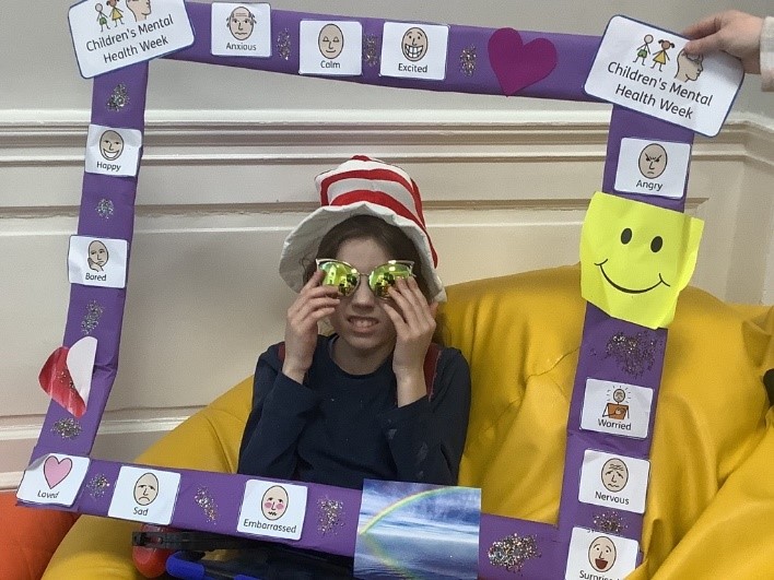 Pupils at Abbey School kicked off celebrations for Children’s Mental Health Week by engaging with ‘Dress to Express.’ Pupils came in their favourite clothes and engaged taking photographs in our photo booths exploring different props!