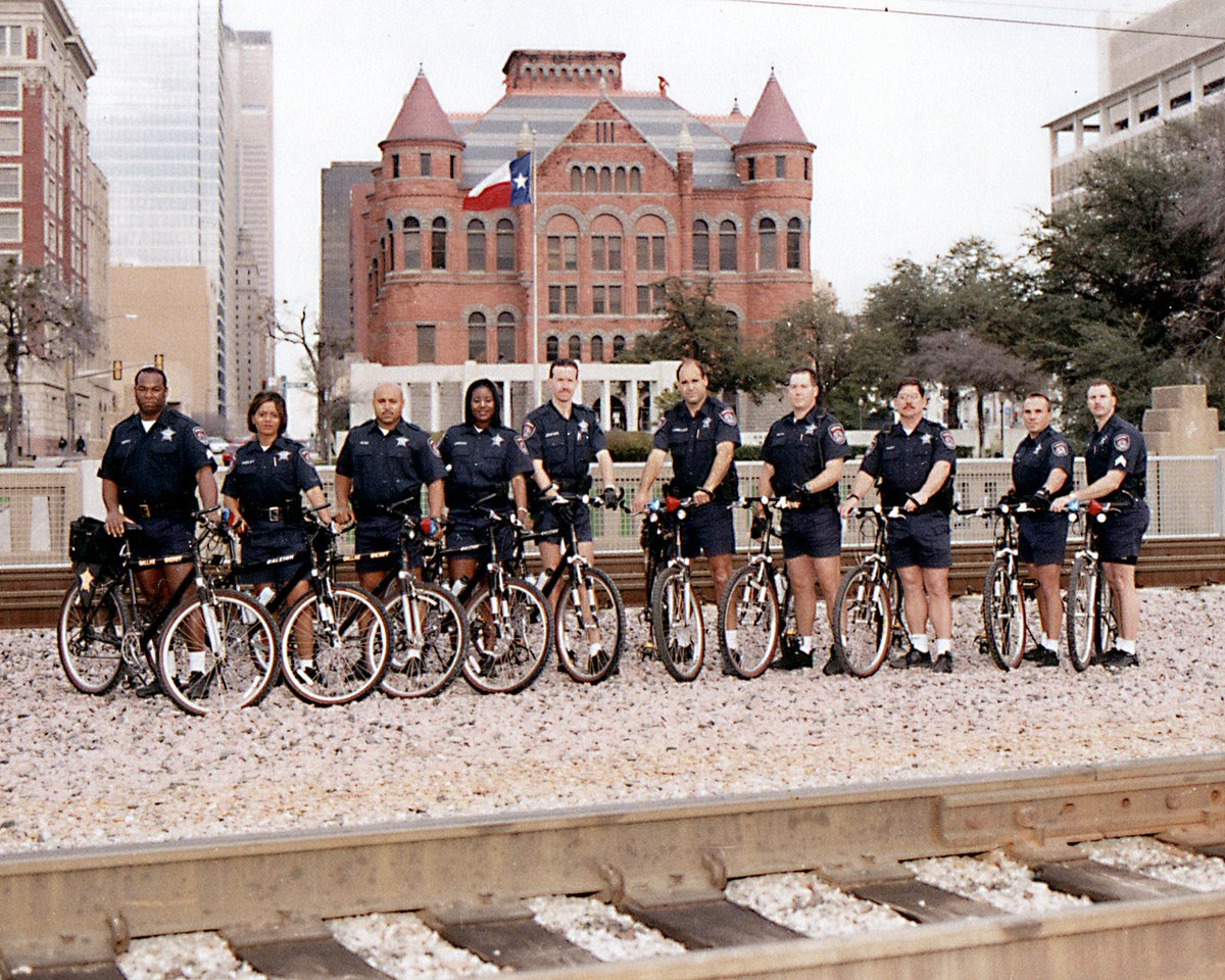 Dallas_Sheriff's tweet photo. Looking thru some old photos and came across our bike unit back in the 90s.  #Lifeinthe90s https://t.co/pcraGTVetY