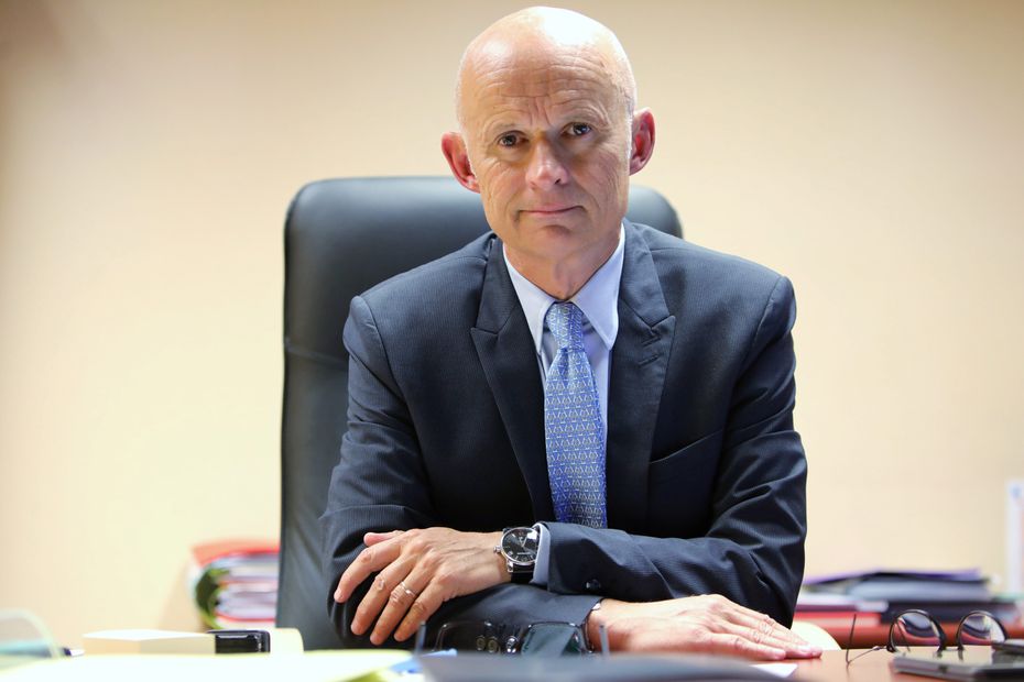 nicerendezvous's tweet photo. 🔴⚫️ "Trois enquêtes préliminaires ouvertes par le procureur de Nice sur la gestion de la Chambre de commerce et d'industrie" via @F3cotedazur
↪️ https://t.co/HgeCH1XR1q #ChambreDeCommerce #CCi06 #CCiNice #Justice06 #Nice #Nice06 #AlpesMaritimes https://t.co/JMztPRgRZ1