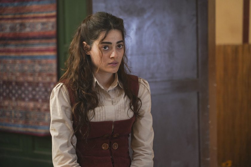 #aziz #azizdizitv #showtv 

Aziz 14.BÖLÜM 2.FRAGMAN 

⬇️

📌 youtu.be/v2s3k3BnqX8

#AzEf #AzDil  #Efnan #dilruba #MuratYıldırım #damlasönmez #simaybarlas    #üçkuruş #EfLey  #KalpYarasi #Mahkum #Yargı  #YasakElma  #AlpArslanBüyükSelçuklu #HalukBilginer #Baba