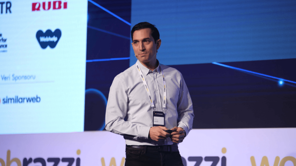 webrazzi's tweet photo. Metaverse çağında e-ticaret'in geleceği https://t.co/AeCRQuy8vH https://t.co/q0jIf6rIWl