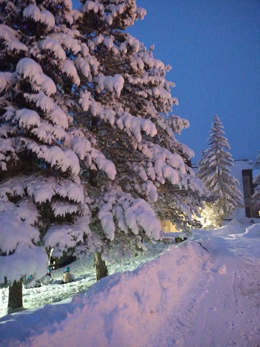 phaphane06's tweet image. #devoluy 🤩🤩🤩