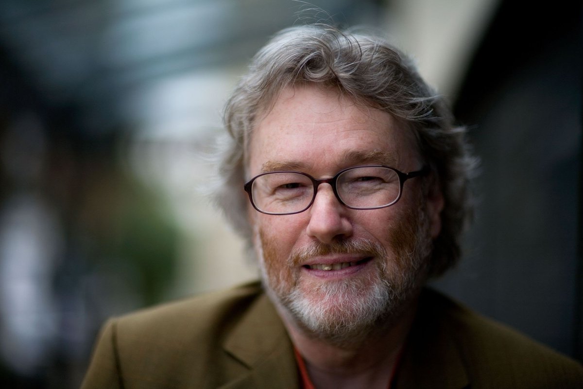 NathanFrancis__'s tweet image. "Perdition awaits at the end of a road constructed entirely from good intentions, the devil emerges from the details and hell abides in the small print."

✒ Remembering #IainBanks, #BOTD 16 February 1954. #Literature