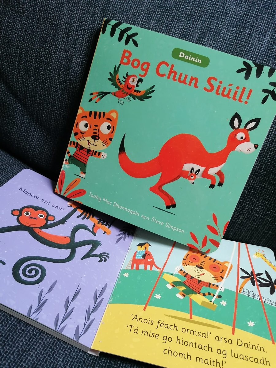 futafata's tweet image. Tá @SnaGaeilge ag teannadh linn agus tá muid ag tabhairt bhur ndúshláin! Bainigí triail as leabhar #Gaeilge a léamh - tá níos mó Gaeilge agaibh ná mar a cheapann sibh! Lascaine 40% ar fáil go dtí 20 Feabhra. Inis dúinn conas atá ag éirí libh! Cód - snag22 #LéighLeabharGaeilge