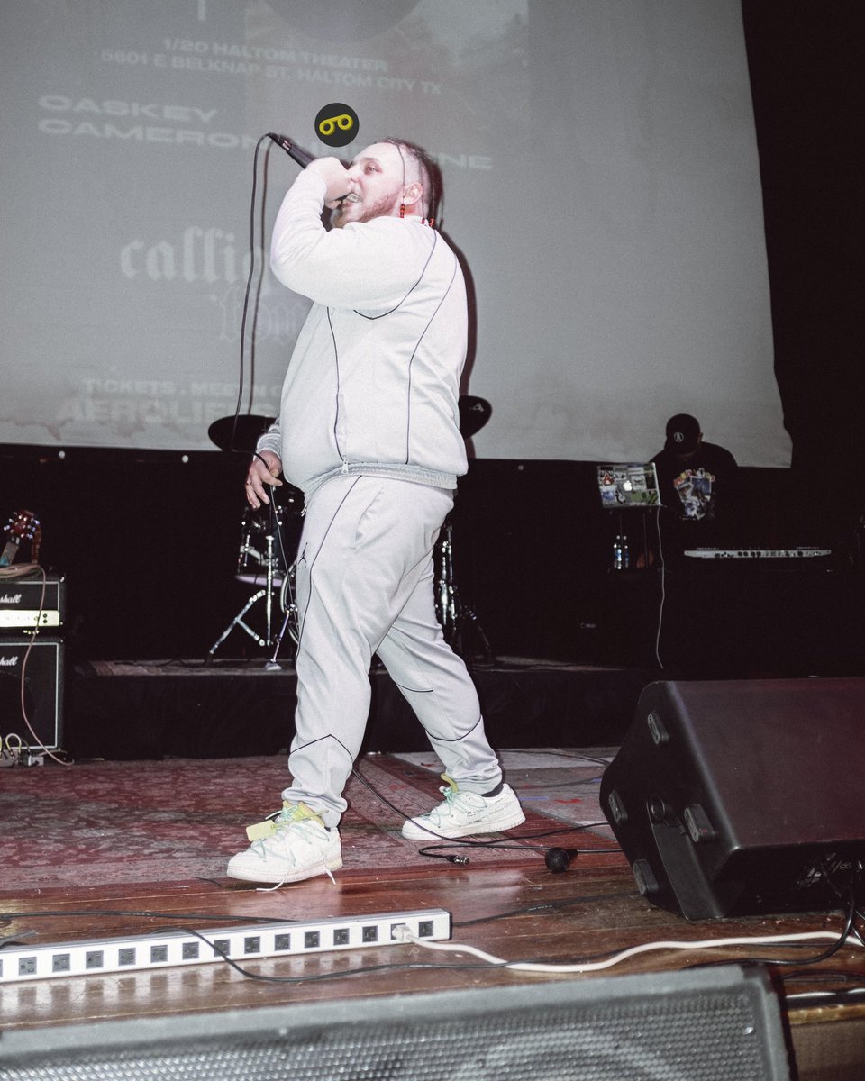 AeronotiqzInfo's tweet image. Photos from the #CalligraphyTour with @caskeysnotdead &amp;amp; @CameronAirborne 

🗓 Jan 20th, 2022
📍 Fort Worth, TX
📸 @reelbump 

The tour continues this month!
Feb 25th - Jacksonville, FL
Mar 12th - Denver, CO

Tickets, Merch, Meet N Greet at AEROLIFESHOWS.COM