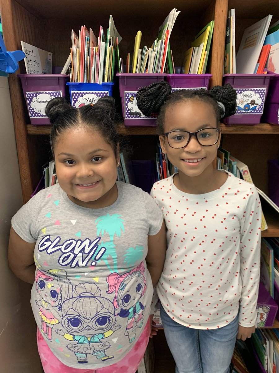 torres_first's tweet photo. Have you ever seen cuter twins? I spent all day mixing up their names. #firstgrade #twins https://t.co/j5xGRMeVdv