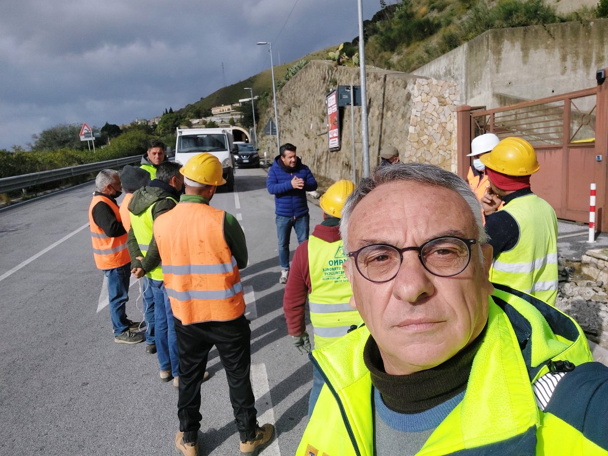 PippoMoroso's tweet photo. https://t.co/zSwh87GHrn LA FIGURA DEL  PREPOSTO NELLA NUOVA LEGGE 215 https://t.co/o7plp1IZW2