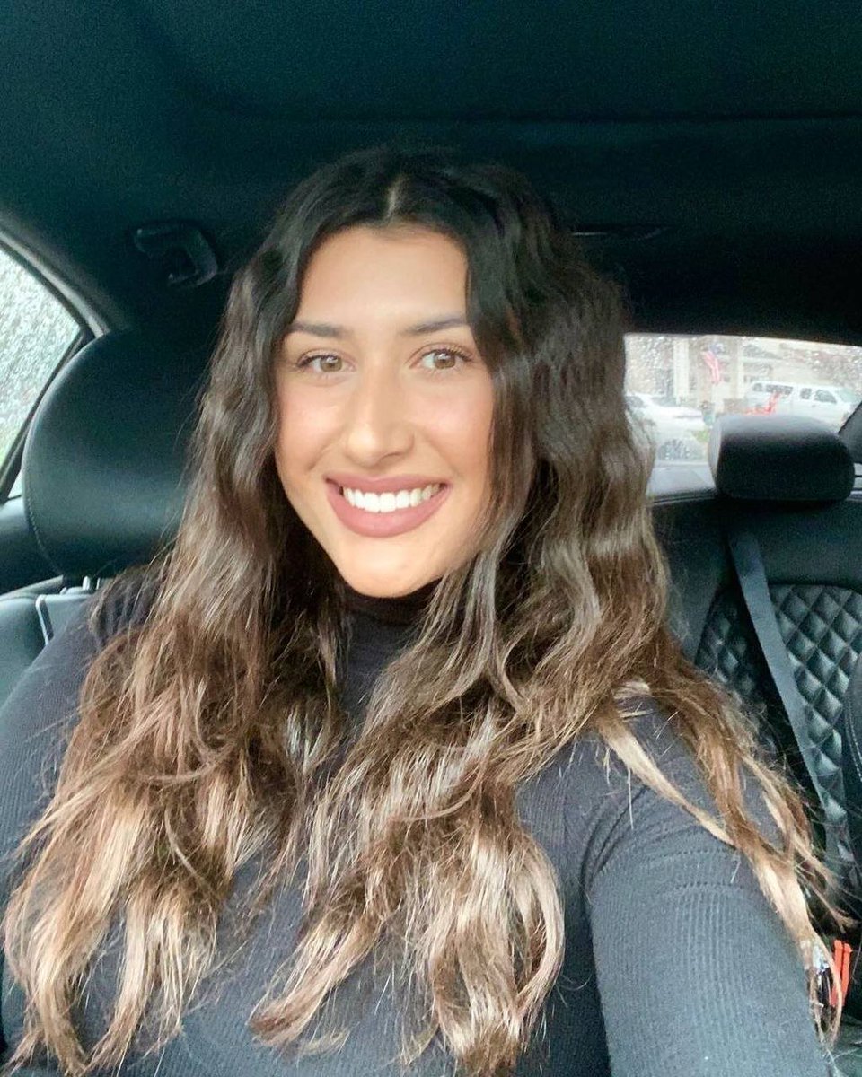 My hair is putting me in a good mood today. Come on over.