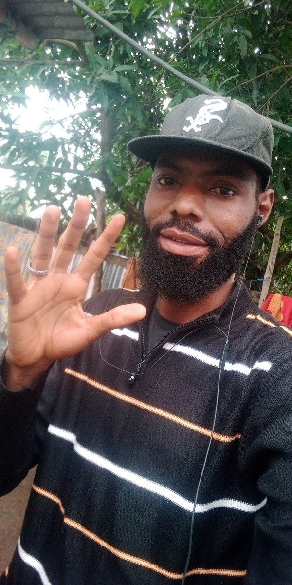 DjibrilIlunga's tweet photo. Nous vous saluons ✋ https://t.co/yYuFRJSG8B