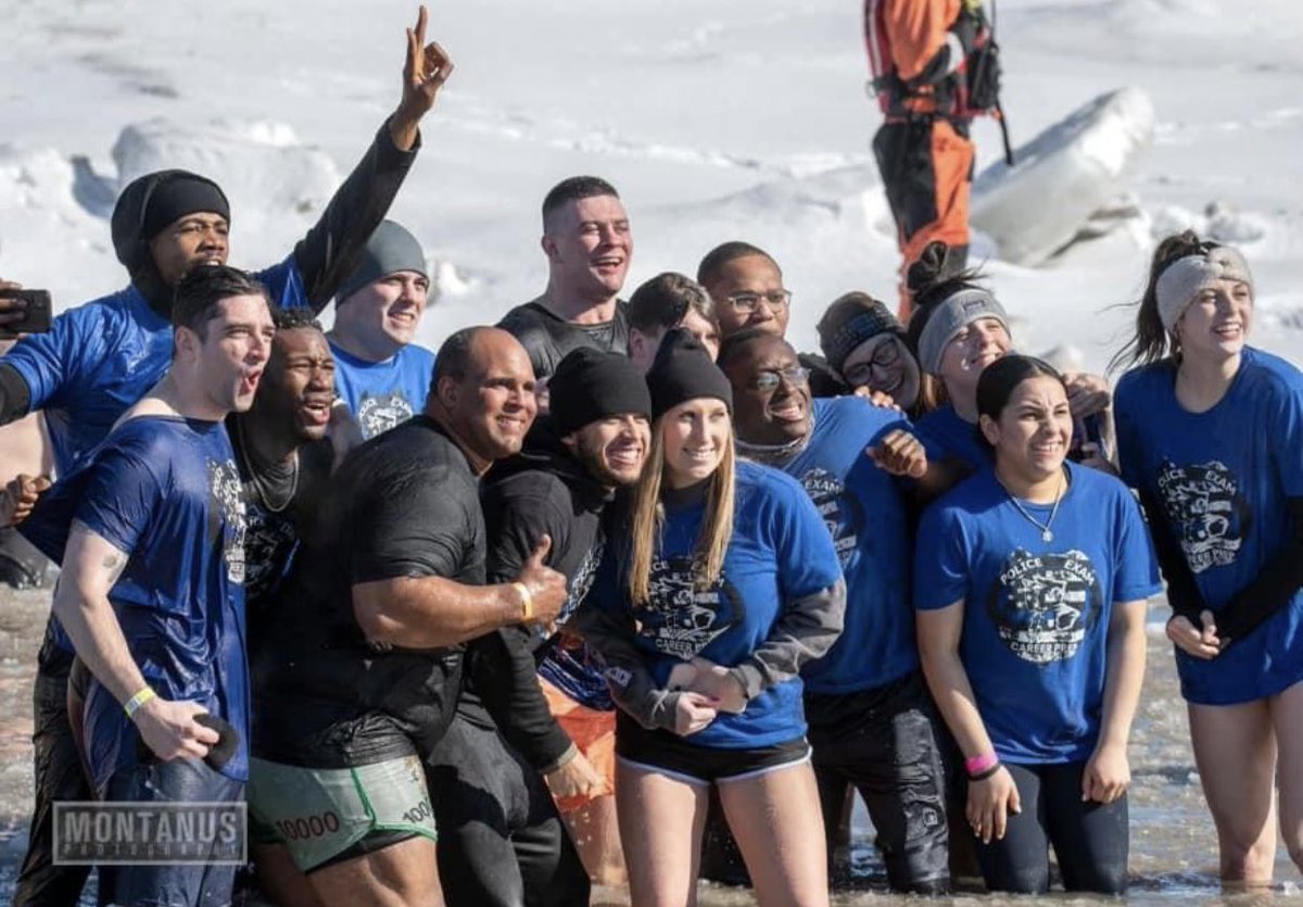 Police_Prep's tweet photo. Our team was freezing for a reason as they jumped into Lake Ontario for the @specialolympicsny! #policeprep #futureLEOs #newgaurdians #mentoringmatters #ServiceAboveSelf #WorkforceDevelopment https://t.co/BTlIdUDs28