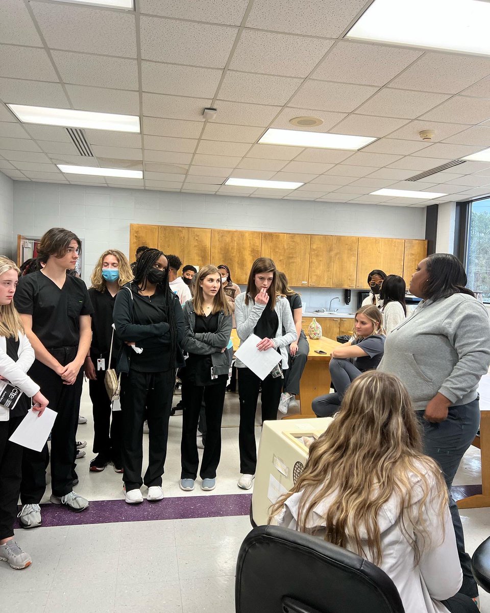 PrccRecruiting's tweet photo. Thank you so much to all of the schools who attended Allied Health Day at the Forrest County Campus! Over 350 students were able to tour! If you are interested in scheduling a personalized tour for any of our programs, give us a call at 601-403-1197 or email recruitment@prcc.edu! https://t.co/SSll1CUcF2
