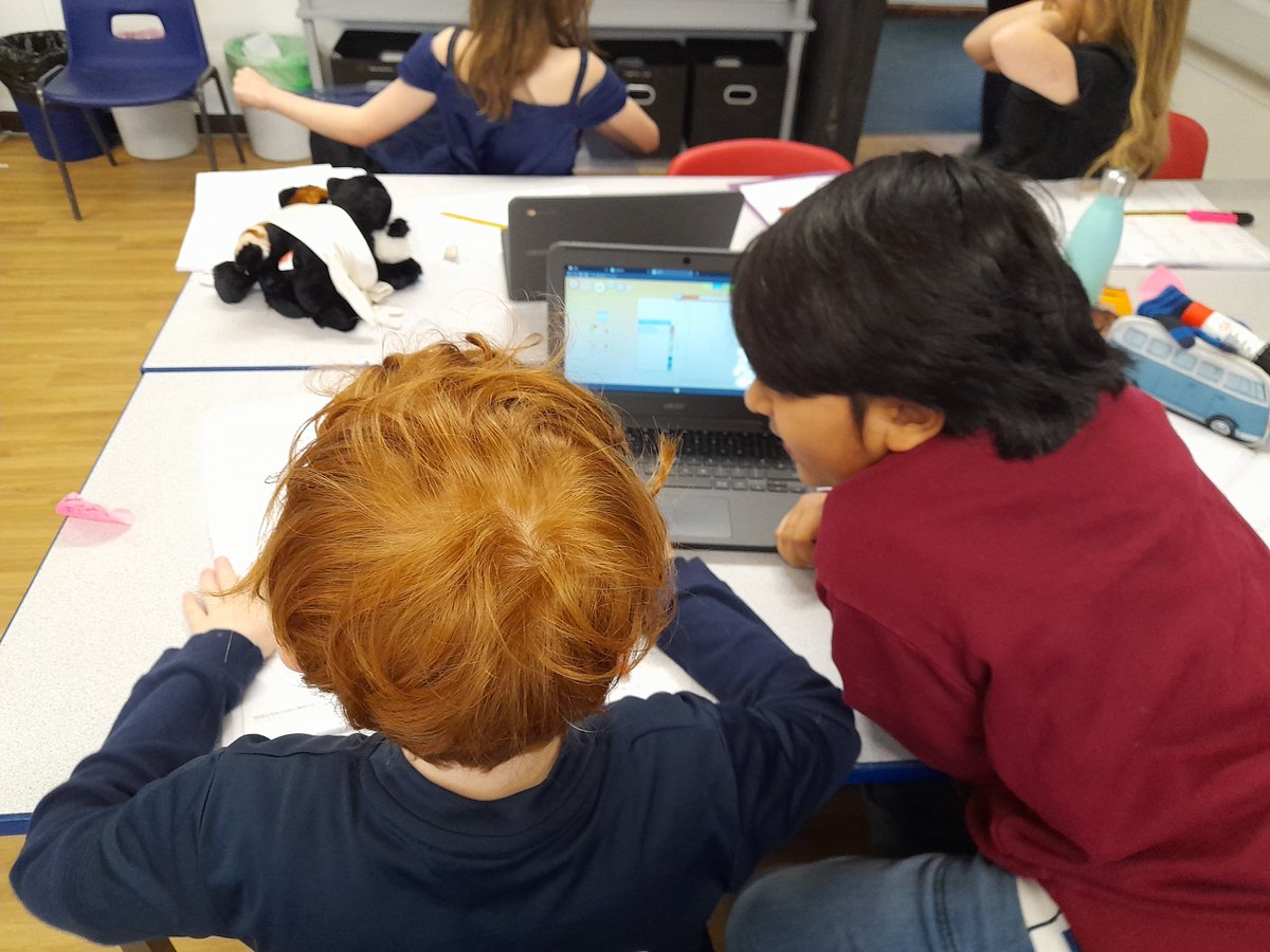 Pennardprimary's tweet photo. Dosbarth Three Cliffs have been researching, discussing, writing, designing and voting on a new scheme of work #pennHum #inquiry https://t.co/nToim9u4ys