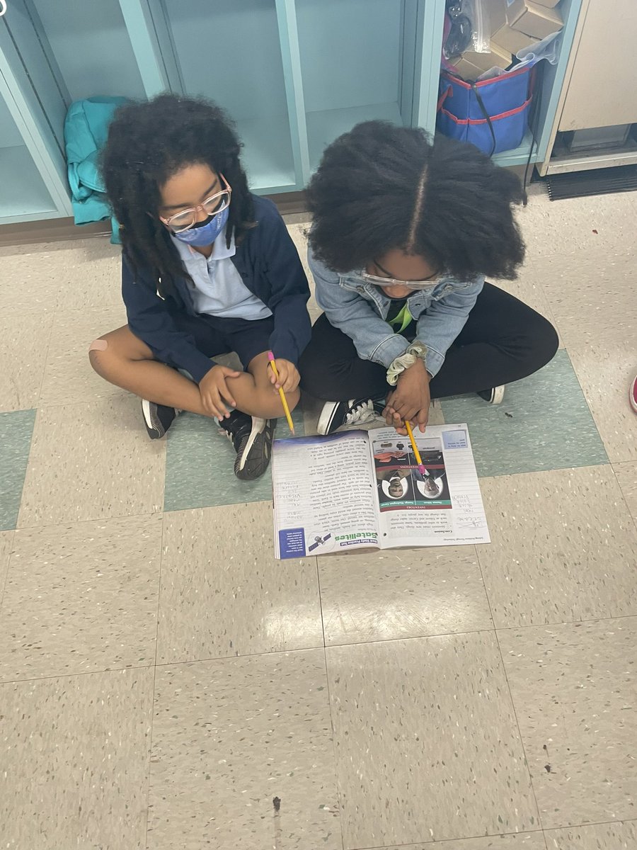 MrGretzinger's tweet photo. We always love reading and collaborating with our buddies! @SeminoleTrails @STES_Bush https://t.co/c1Ctvt9kYZ