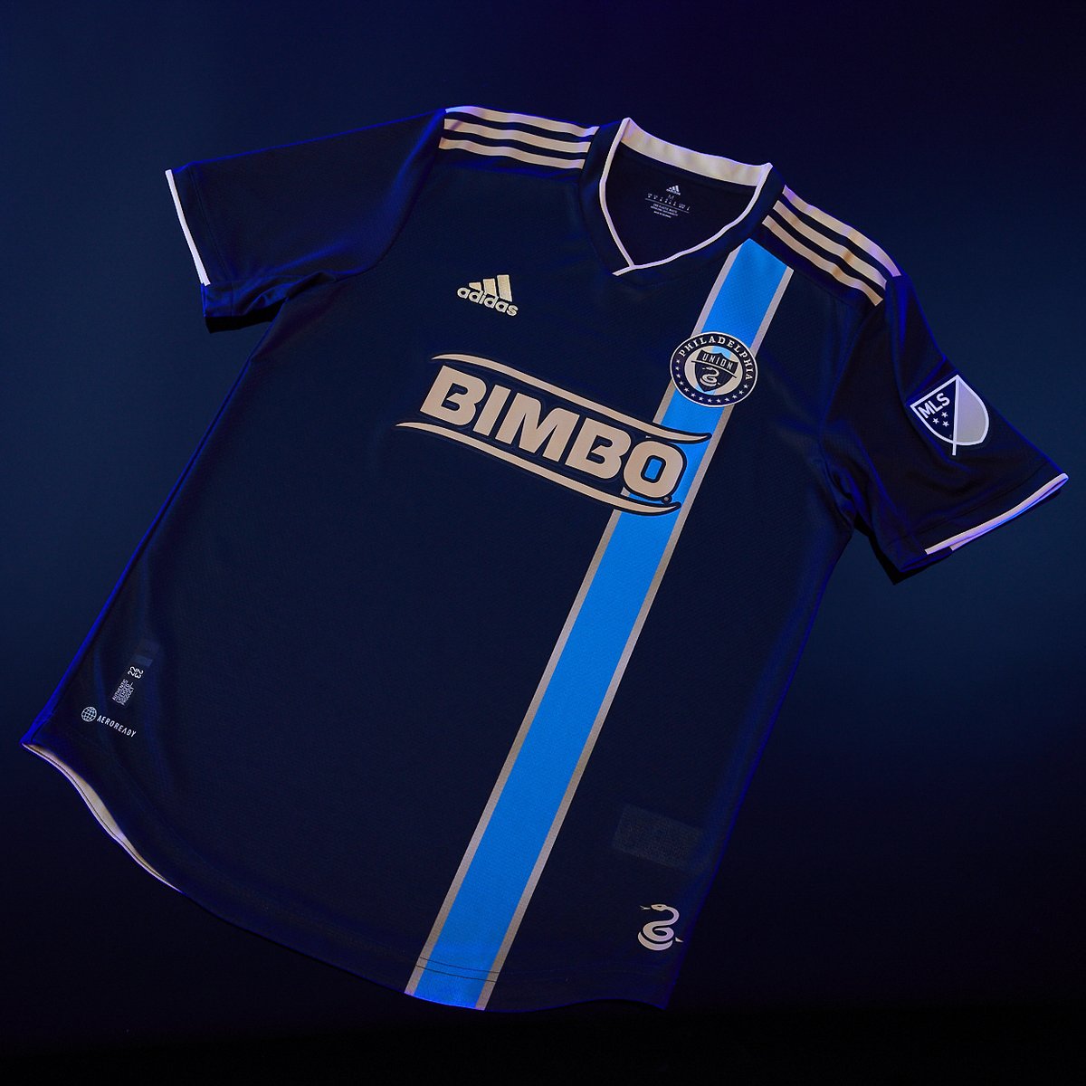 PhilaUnion's tweet photo. ⚡️ 𝗖𝗨𝗦𝗧𝗢𝗠 𝗙𝗢𝗥 𝗨 𝗞𝗜𝗧 𝗚𝗜𝗩𝗘𝗔𝗪𝗔𝗬 🐍

Be one of the first to get your hands on our new kit!
🔁 RT this post
🏷️ tag a friend
✅ entered

#DOOP https://t.co/xrNm24NEd4