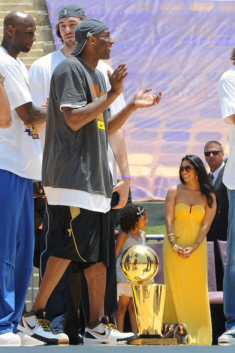 kobemurals tweet picture