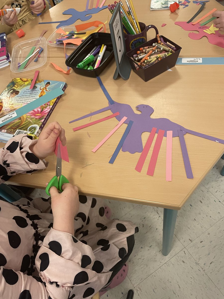 andrewtwallace's tweet photo. So happy to read #Corettascottkingaward winning Beautiful Blackbird by the amazing Ashley Bryan (RIP) to help celebrate #BlackHistoryMonth at @spsdme Small Elementary school. Enjoyed the post read activity too! Thank you  @GBGHartley for the invitation. #SPSDME #EdChatME https://t.co/00EwhC90M0