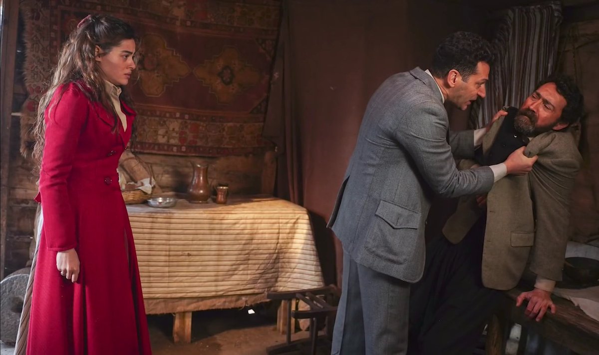 #aziz #azizdizitv #showtv 

Aziz 14.BÖLÜM 2.FRAGMAN 

⬇️

📌 youtu.be/v2s3k3BnqX8

#AzEf #AzDil  #Efnan #dilruba #MuratYıldırım #damlasönmez #simaybarlas    #üçkuruş #EfLey  #KalpYarasi #Mahkum #Yargı  #YasakElma  #AlpArslanBüyükSelçuklu #HalukBilginer #Baba