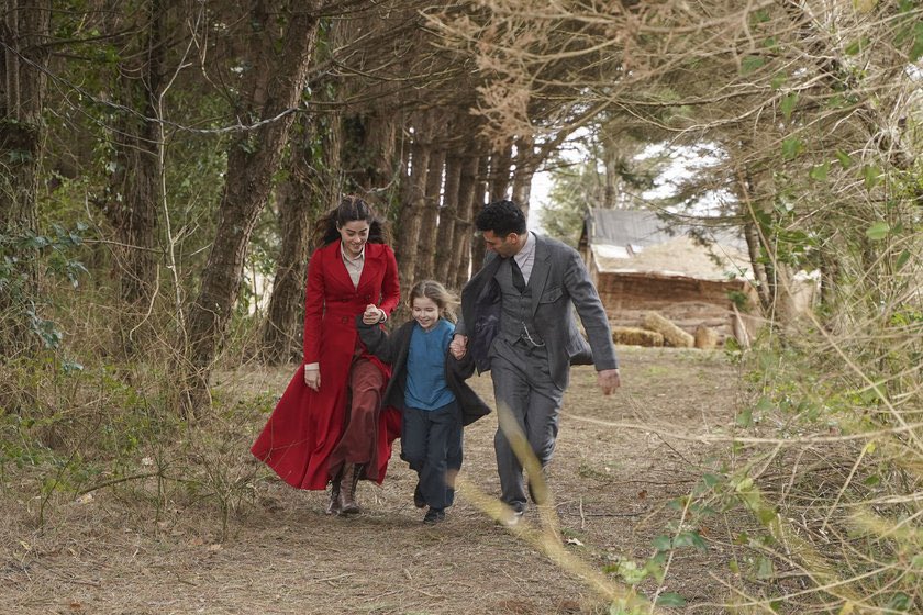 #aziz #azizdizitv #showtv 

Aziz 14.BÖLÜM 2.FRAGMAN 

⬇️

📌 youtu.be/v2s3k3BnqX8

#AzEf #AzDil  #Efnan #dilruba #MuratYıldırım #damlasönmez #simaybarlas    #üçkuruş #EfLey  #KalpYarasi #Mahkum #Yargı  #YasakElma  #AlpArslanBüyükSelçuklu #HalukBilginer #Baba