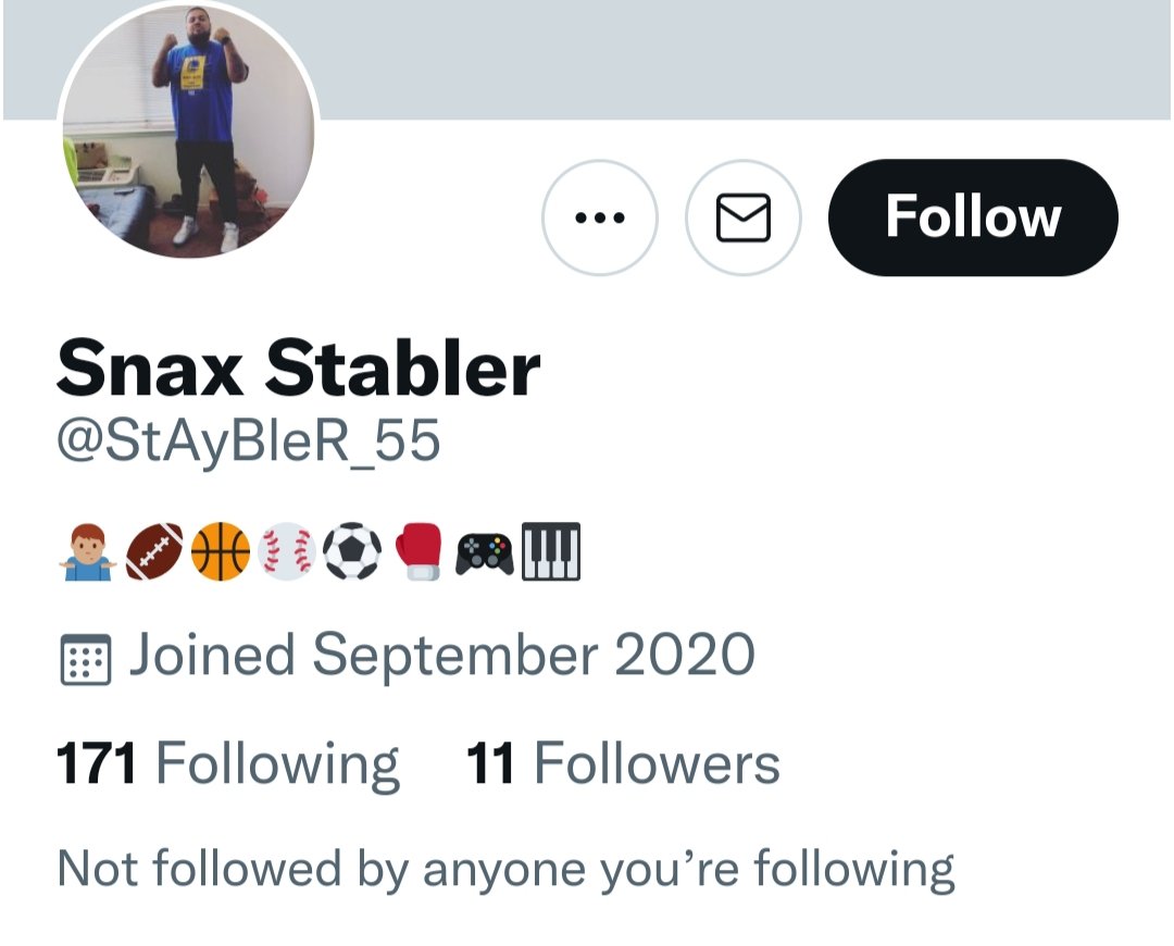 TheRRamirez's tweet photo. Imagine your nickname "Snax" but not being fat. No way anyone I know following this SF crybaby https://t.co/czFJ2HmgSA
