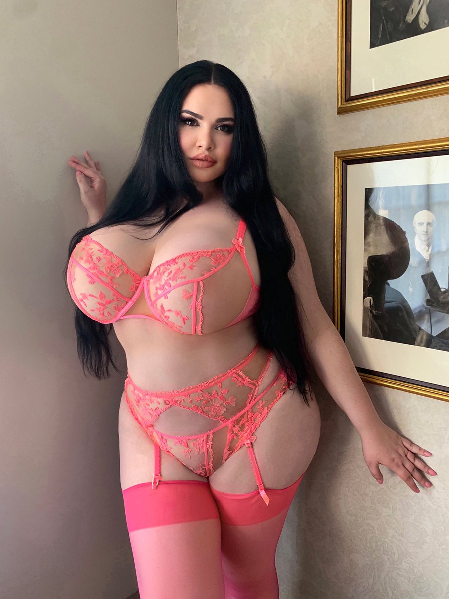 Thank you for helping this account hit 8k followers 💕