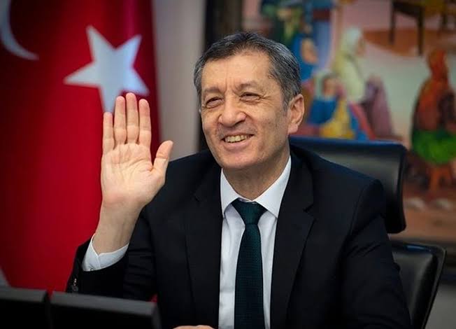 agalaradesteks's tweet photo. kıymetini bilemedik
 #EğitimiOnlineYapın https://t.co/TqyKQUKjR0