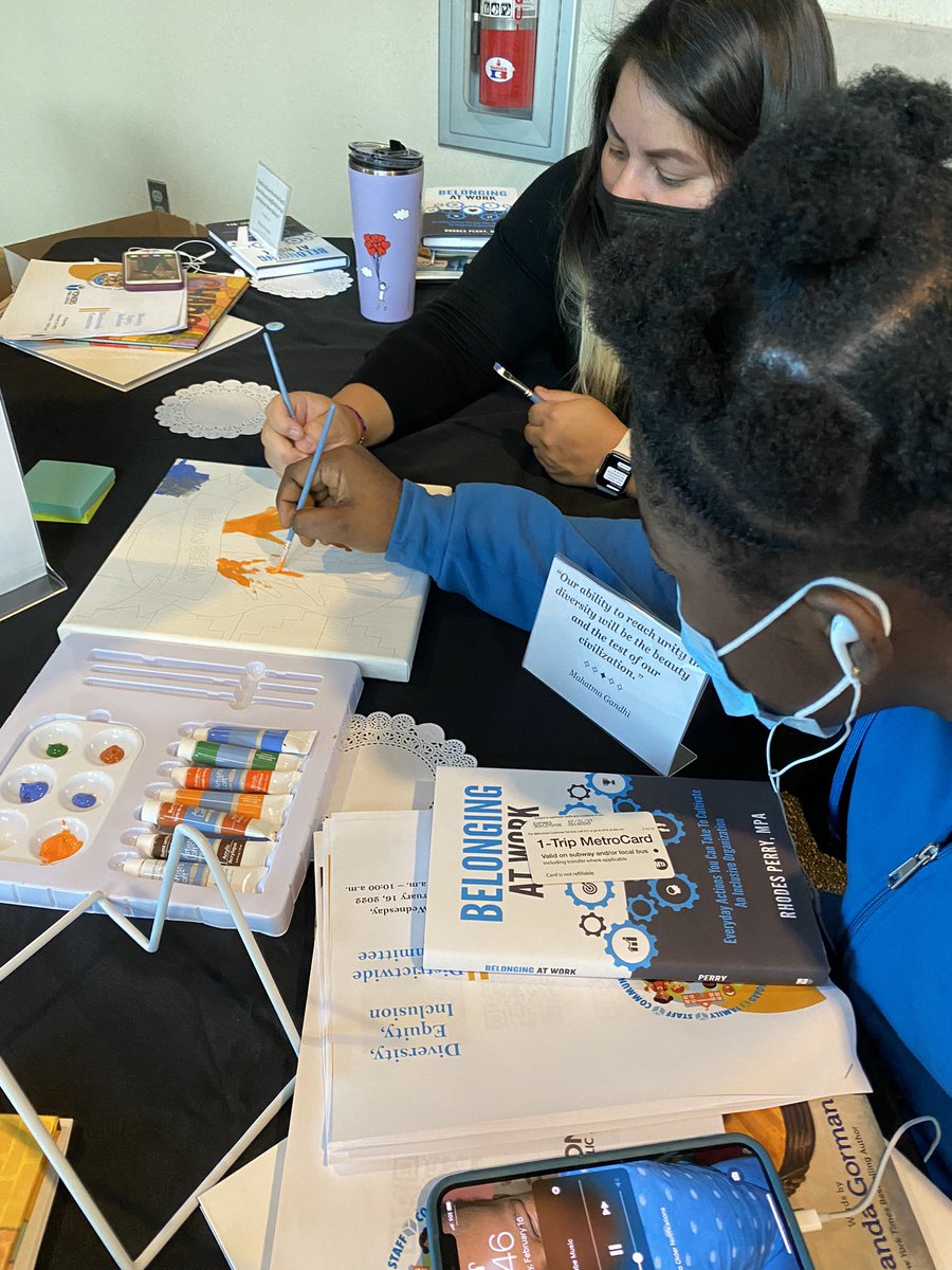 Lissette María-Colón Collins tweet media