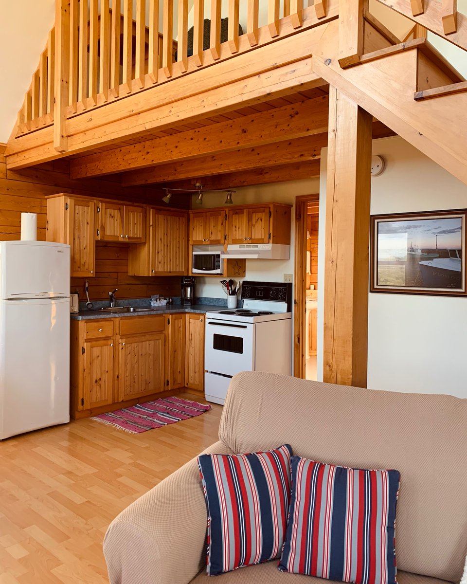 oceansunchalets's tweet image. All the comforts of home make for a cozy getaway, always. 

Need a change of scenery? Why not plan a short getaway, not too far, but just far enough! Ask us about our #localrate specials today! 

oceansunsetchalets.com

#oceanchalets #murraybeach #northumberland #beach #nova ...