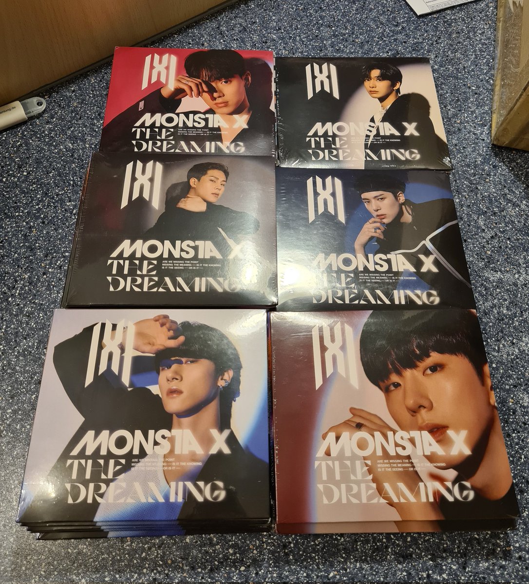 imxinterstellar's tweet image. #imxinterstellarupdates
all The Dreaming albums from @amberloveshownu GO have arrived safely today! I&apos;ll send 4th payment emails and pack everything this weekend so keep an eye on your inbox 🥰