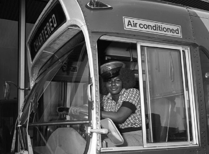 NASEMTRB's tweet photo. Do you know who Mary Wallace is? In 1974, she became the first woman bus driver for @cta and drove busses for more than 30 years at the agency. Thanks to this pioneer! #BlackHistoryMonth

https://t.co/gnKp59n9sJ https://t.co/WMKdjfmmn6