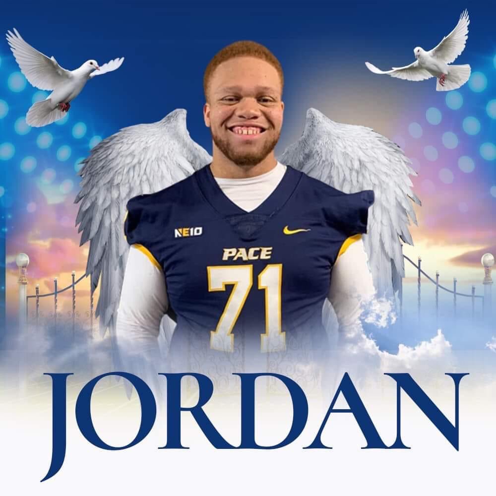 We lost an amazing young King! Jordan Robinson ’20, intimately known as “Big Red,” was loved by our entire Stormfam. He was a scholar athlete, a social justice leader and so much more. RIP 🖤